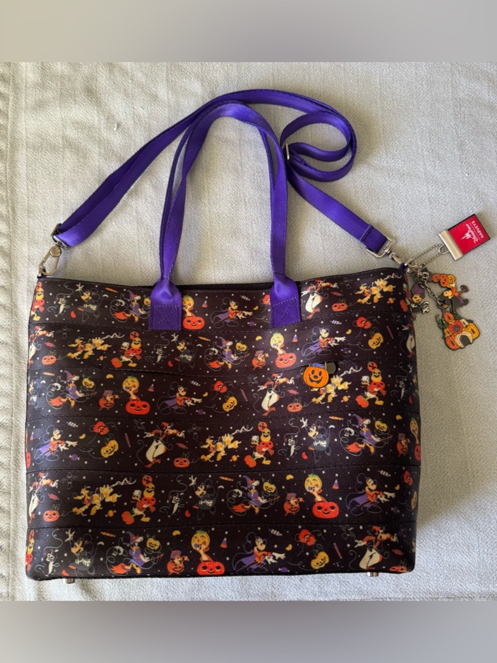 Harvey’s Mickey & Friends Halloween Tote - EUC